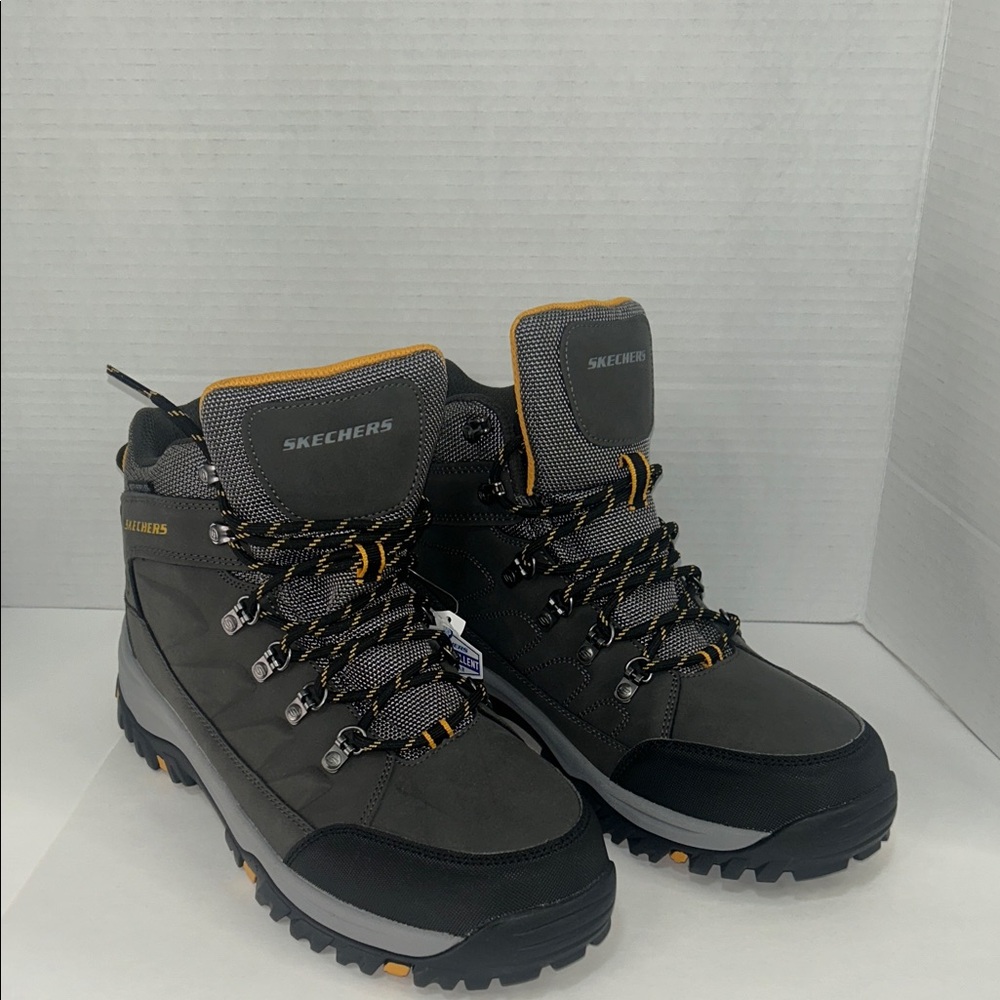 Skechers Men's Charcoal and Black Outdoor Boots